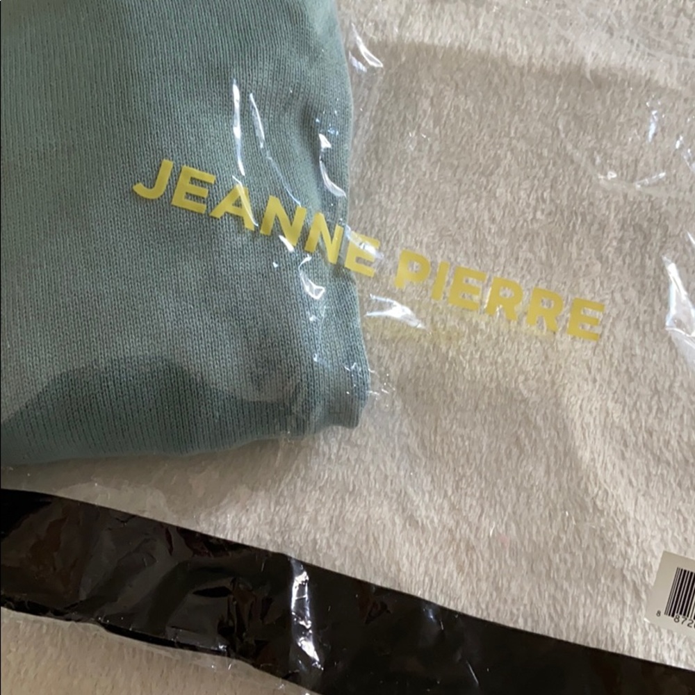 Vintage Jeanne Pierre Seafoam Cowl Neck Sweater - Picture 12 of 13